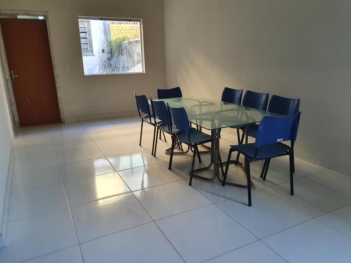 C&R Hostel Residencial Сальвадор Экстерьер фото